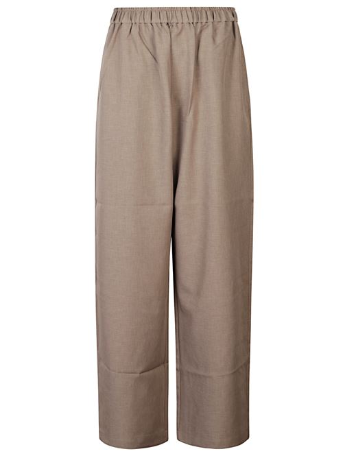 Pantalone beige di THE FRANKIE SHOP caratterizzati dal design rilassato e vita elasticizzata. THE FRANKIE SHOP | BAXTERPAFS21074219